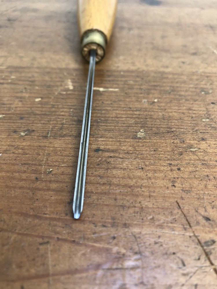 addis carving chisel ?