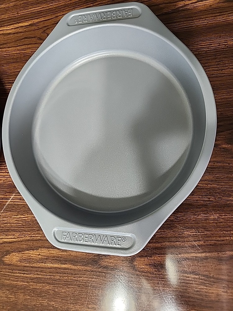 Farberware Non Stick 2pc Bakeware Set: 8" Round Cake Pans EUC