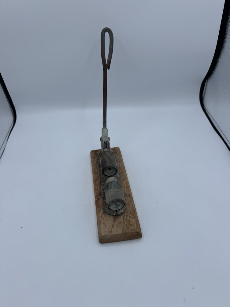 Vtg Rocket Nutcracker Tool