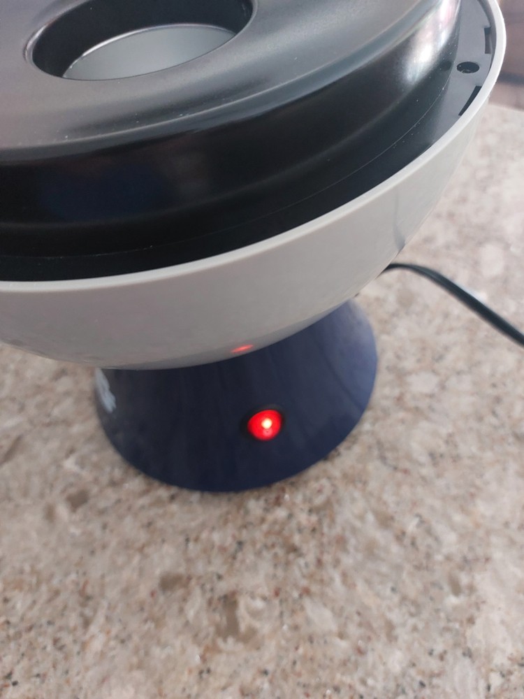 Star Wars "The Mandalorian" Popcorn Maker
