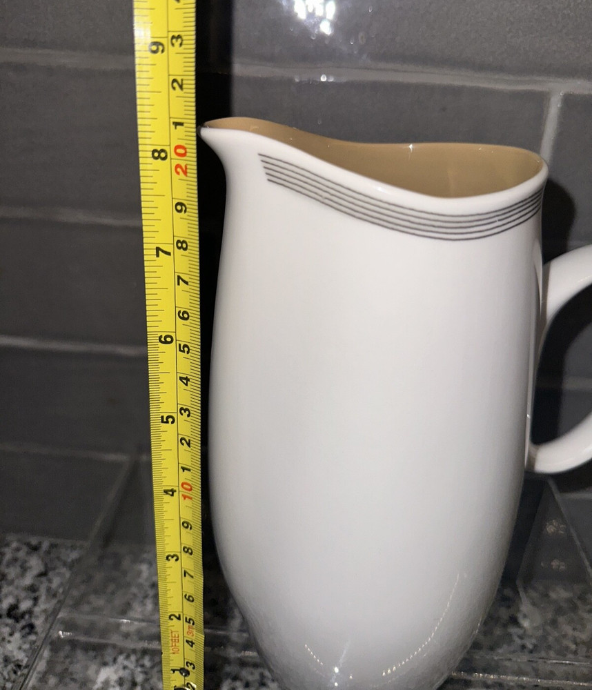 FRANCISCAN PITCHER, FAN TAN WHITESTONE