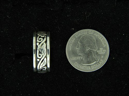 Spinner Ring Floral Vine Design in Sterling Silver with Oxidized Background