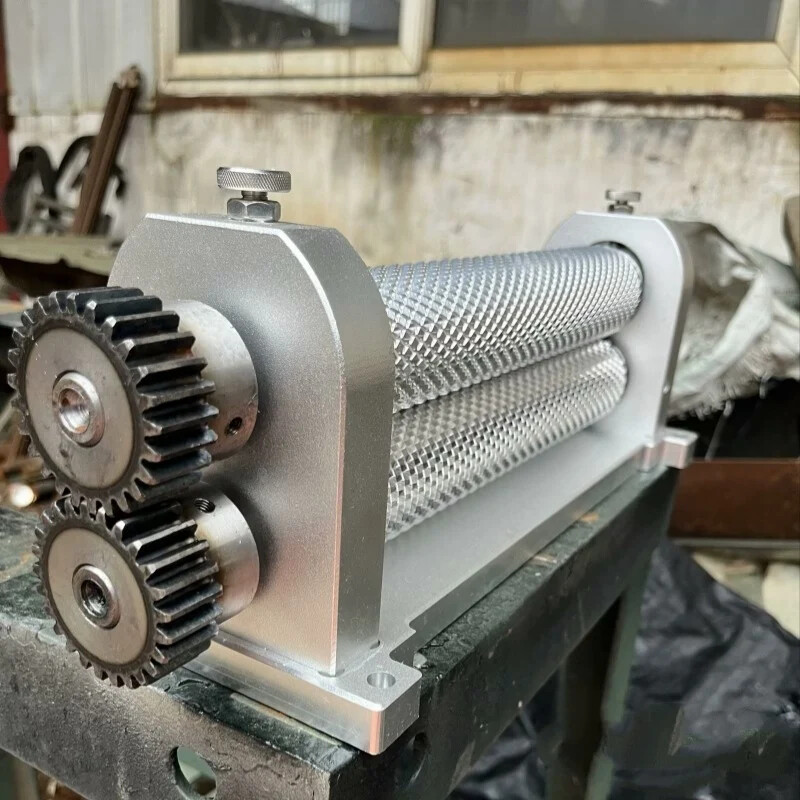 280mm Beeswax Foundation Rollers Machine Beekeeping Foundation Embossing Machine