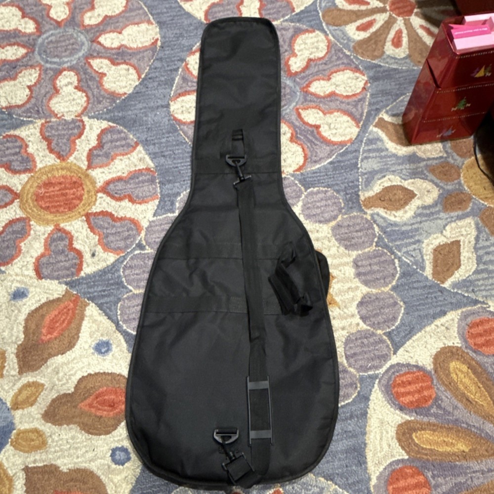 Fender Black Guitar Bag with Carry Handle and Strap Fabric Soft Case