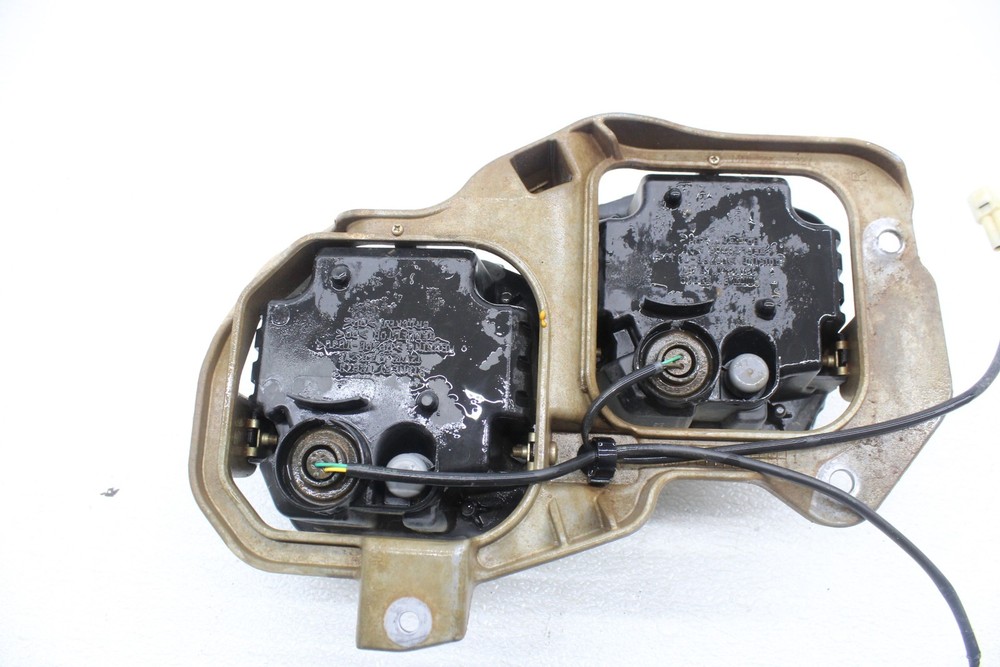 16-18 YAMAHA YXZ1000R FRONT RIGHT HEADLIGHT HEAD LIGHTS