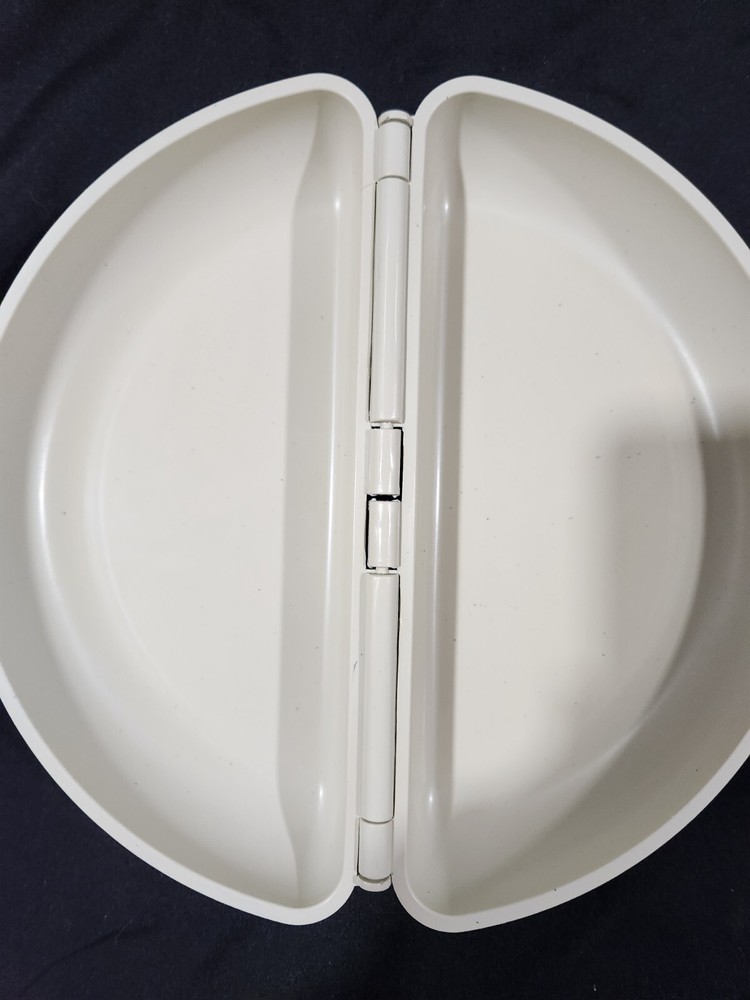 Vintage Miracle Ware Microwave Omelet Maker