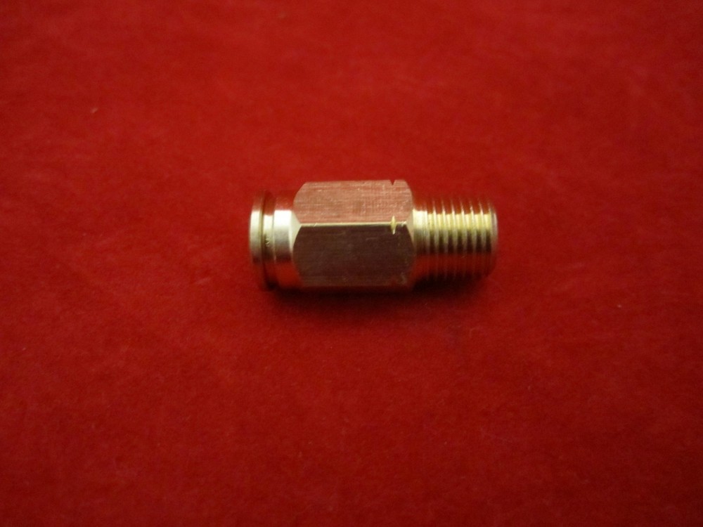 PD702V01 Push-in Flow Elbow Adapter 6*M10*P1.0