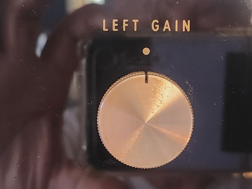 McIntosh MC 2505 solid state power amplifier