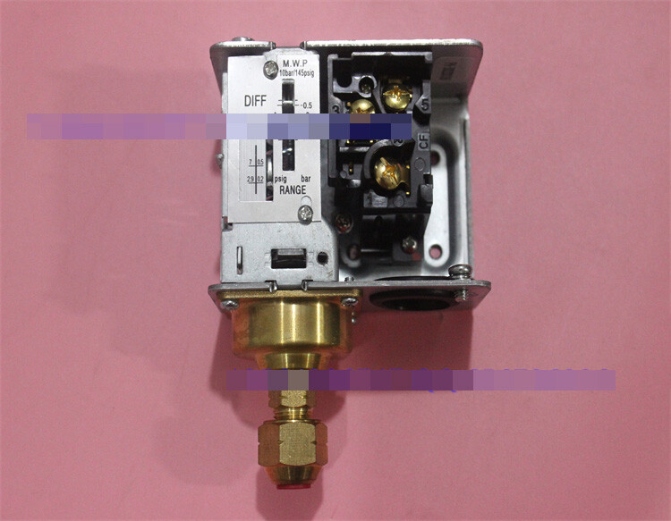 1PCS NEW JC-215 Pressure Switch FOR 3S