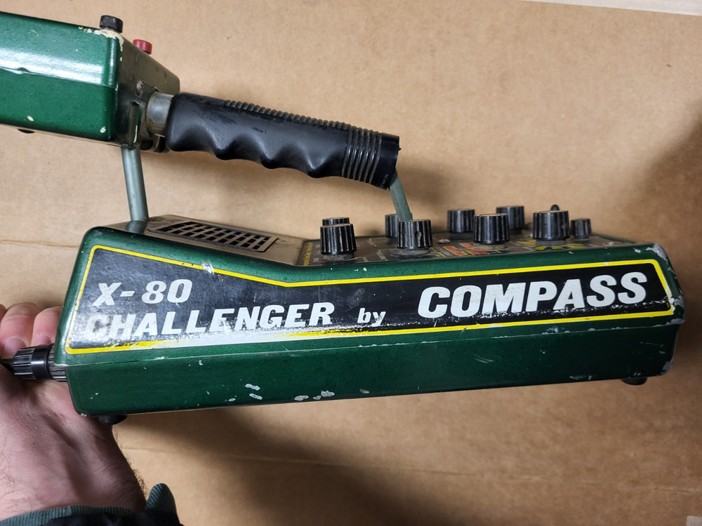 Compass X-80 Challenger Metal Detector Read Description