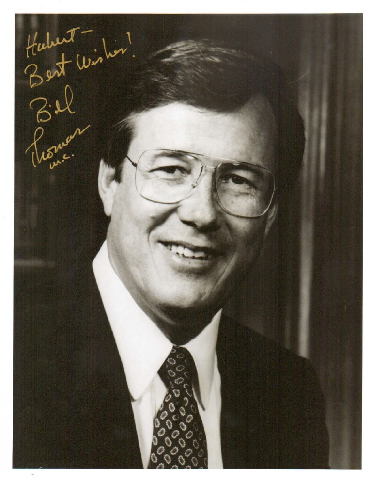 BILL THOMAS - U.S. Representative (R-CAL)(79-07) - Autograph Photo