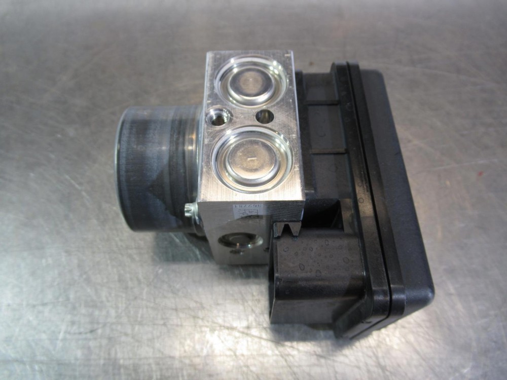 EB1330 2018 18 DUCATI MONSTER 797 ABS MODULE
