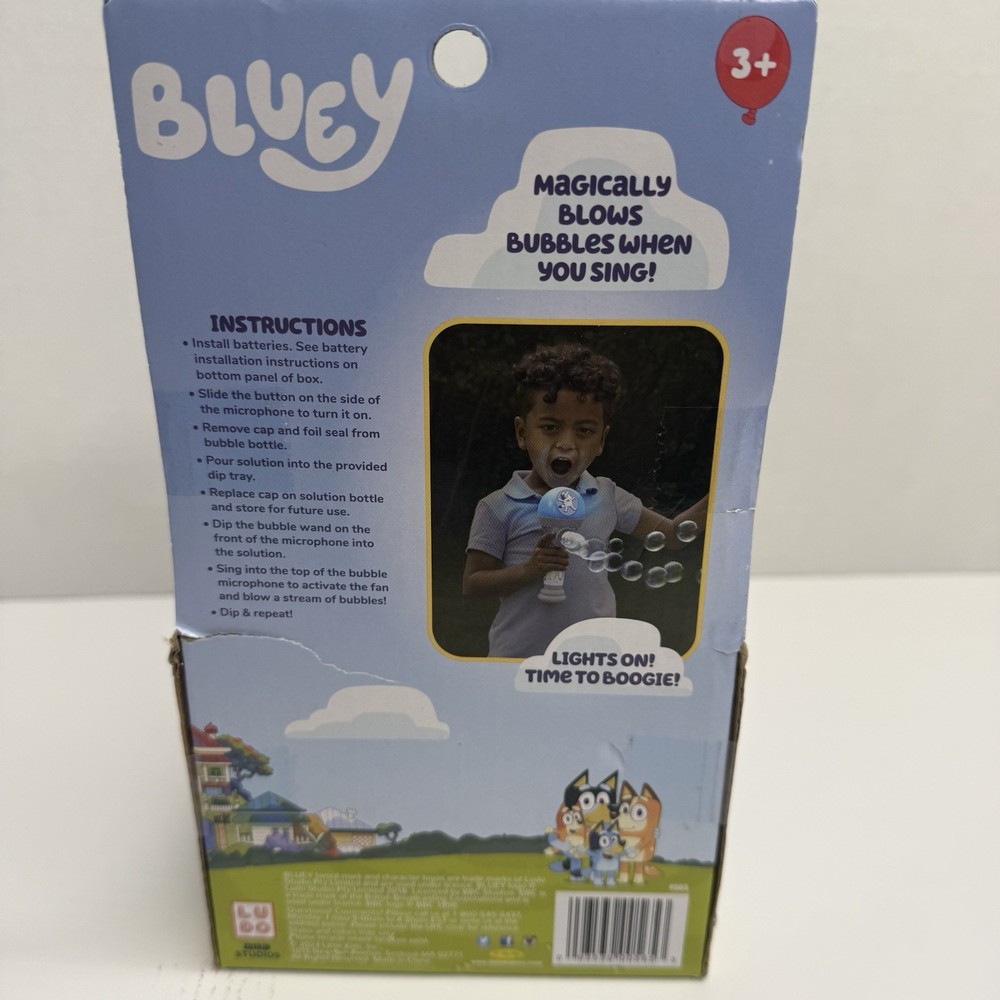 Bluey Dance Mode Bubble Mic Lights Sounds 4oz Bubble Solution New