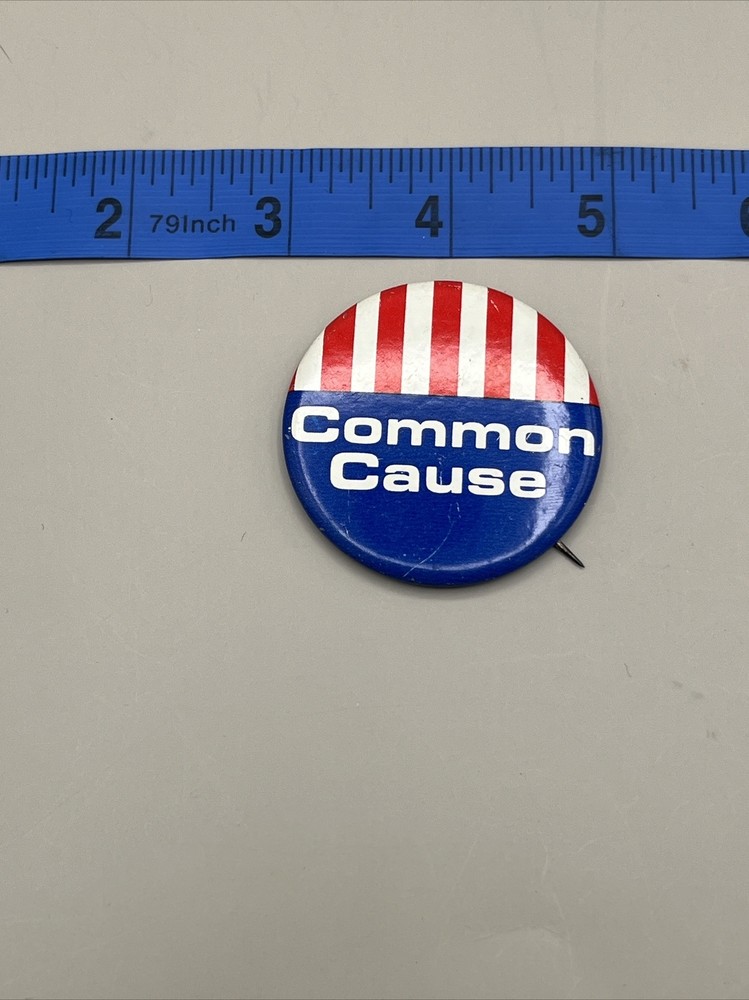 Common Cause 1970's Protest Pin Political Pinback Button Left