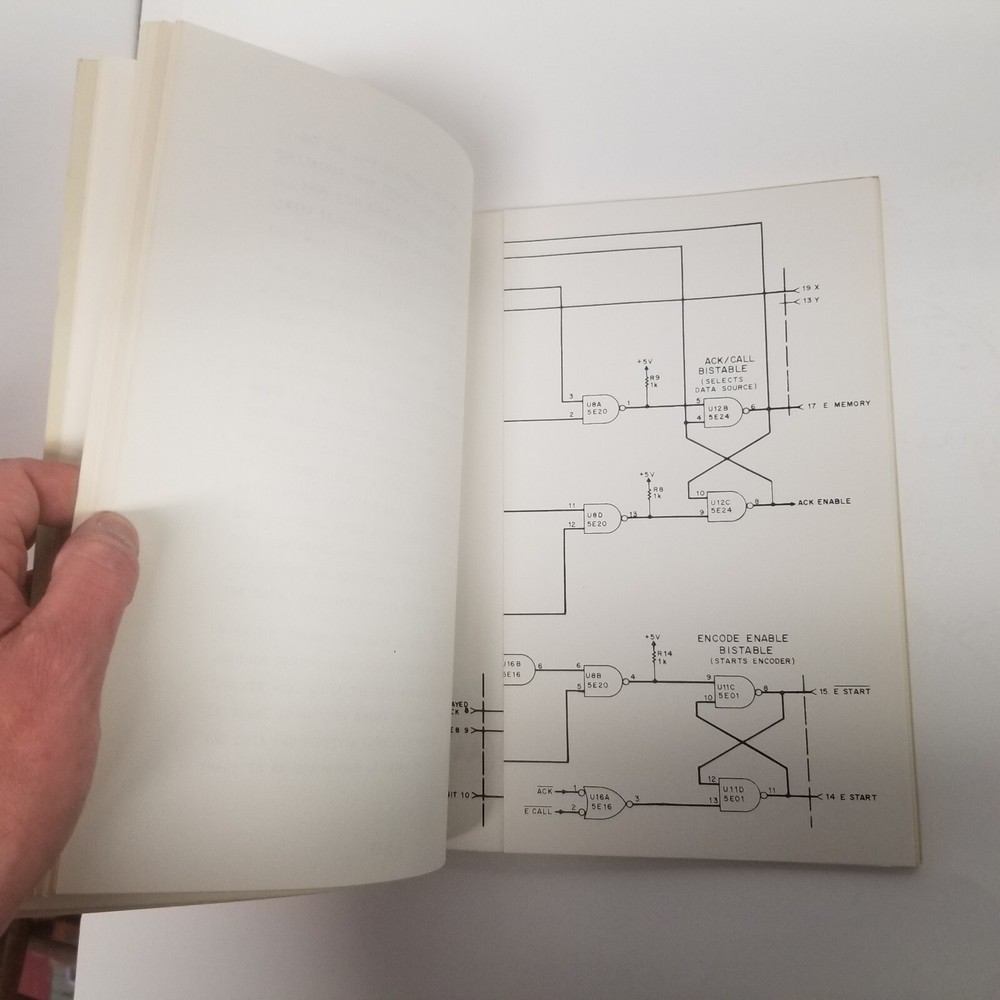 Vintage Motorola MAV-PACK Technical Training Manual, Integrated Circuits & Logic