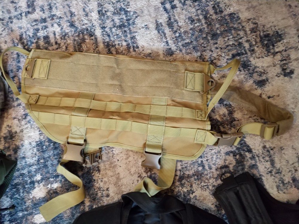 tactical vests and plate carrier