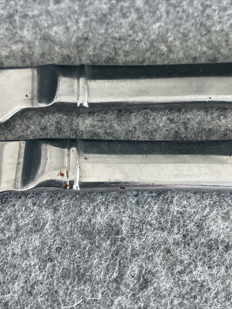2 pcs Heritage Mint Saffrano Dinner Forks Flatware 18/10 Stainless