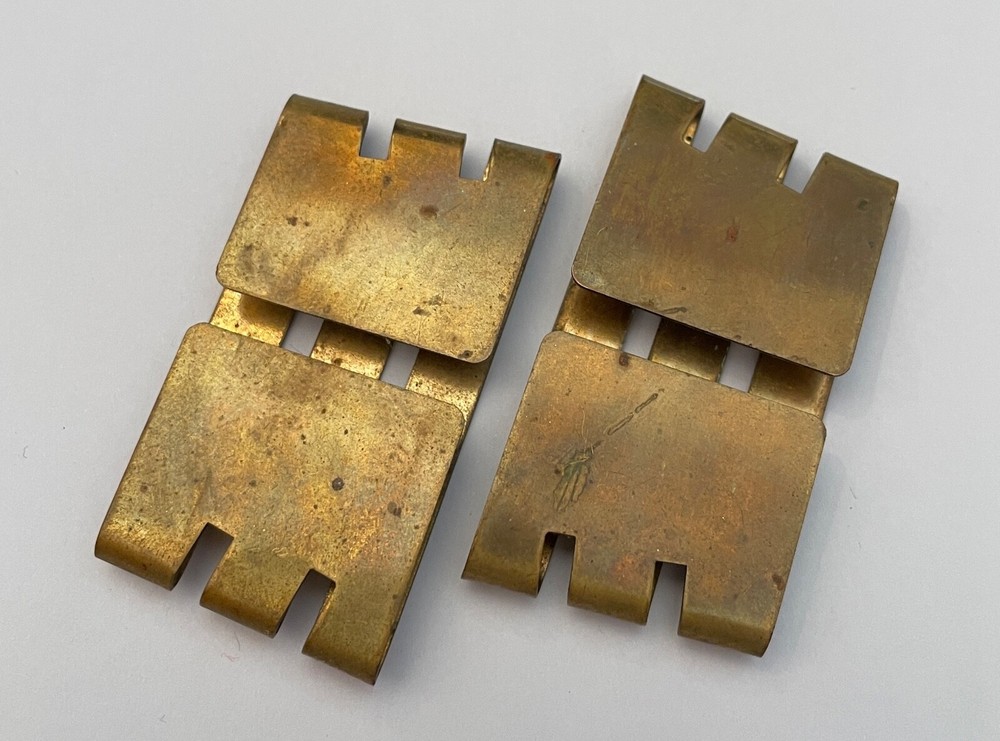 Metallic Shoulder Grades. Captain. B (L42)