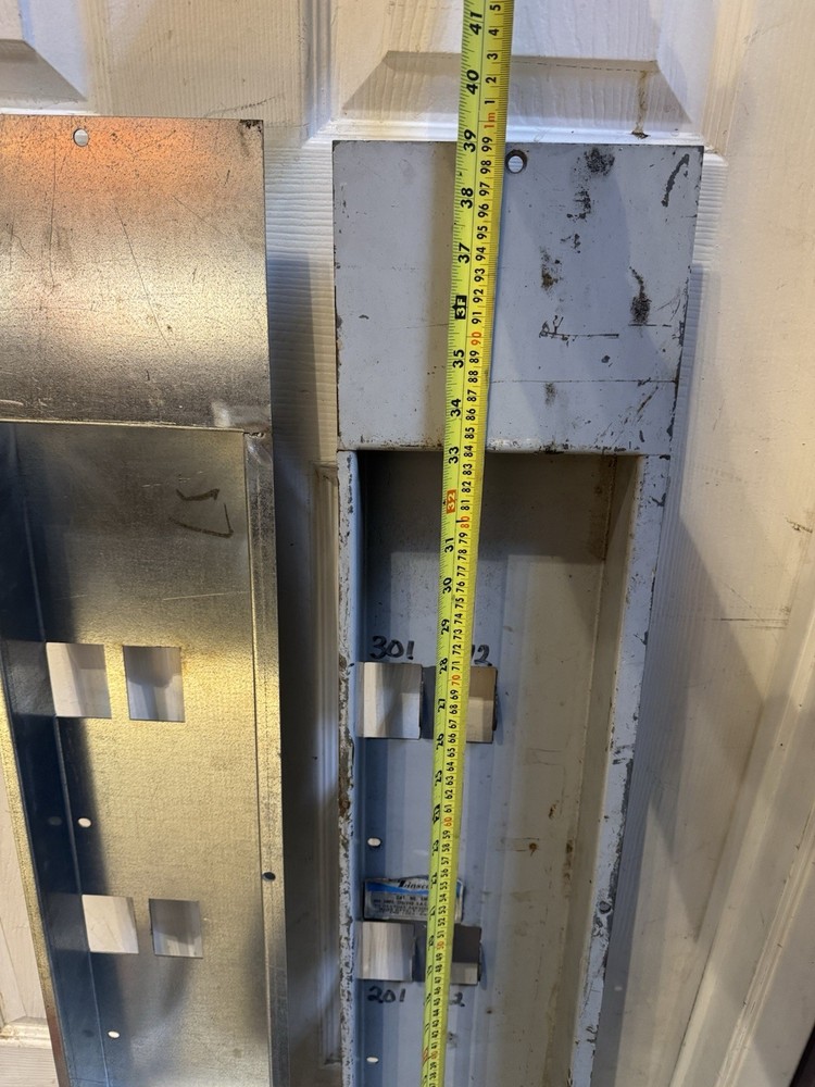 ZINSCO DEAD FRONT COVER FOR MULTI METER CAT 6MT 600A