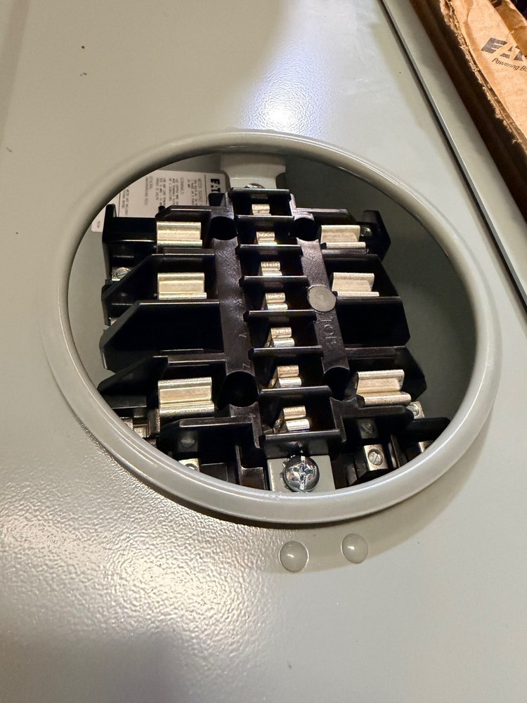 COOPER B-Line U122013 CT Meter Enclosure *UNDERGROUND*