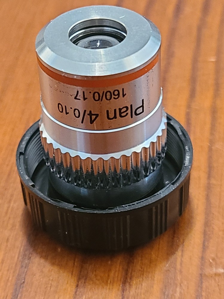2 differ Leica Objective Microscope Lens Achro 4/.10 160/.17 and generic Plan 4x