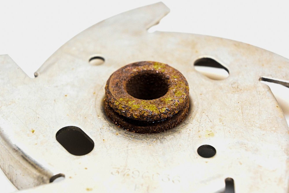 Mack 202SB31A Water Pump Repair NOS