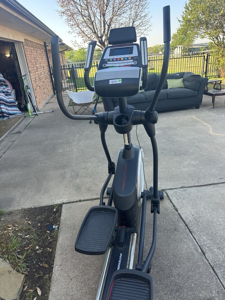 ProForm Elliptical Machine Black/Silver iFit Compatible 18 Workout Programs