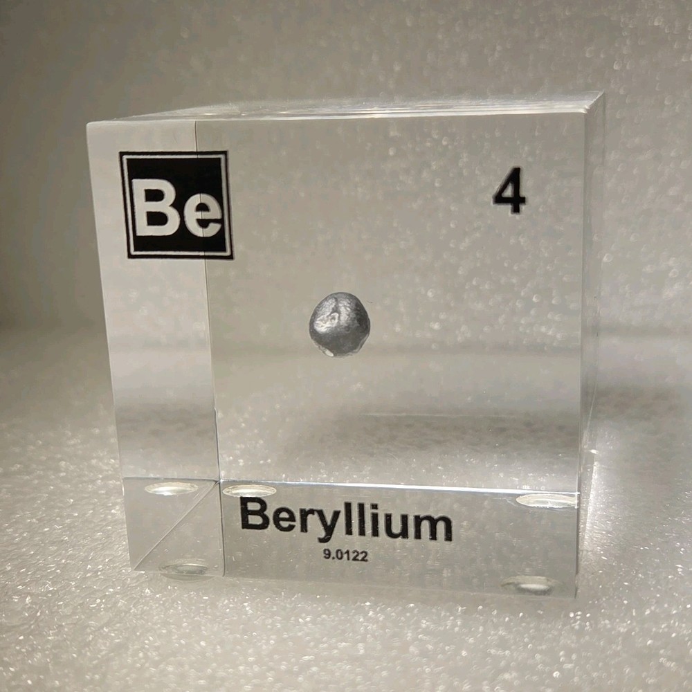 Engineered Labs Beryllium Element Cube