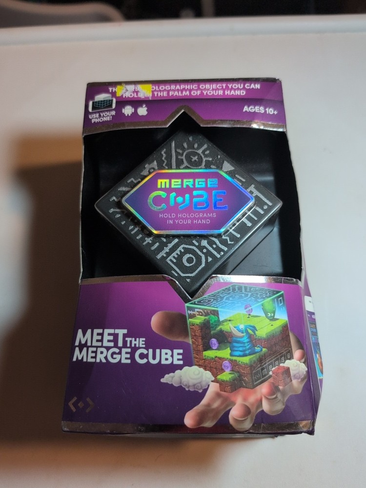 MERGE CUBE AR VR (Augmented Reality / Virtual Reality) Interactive Hologram