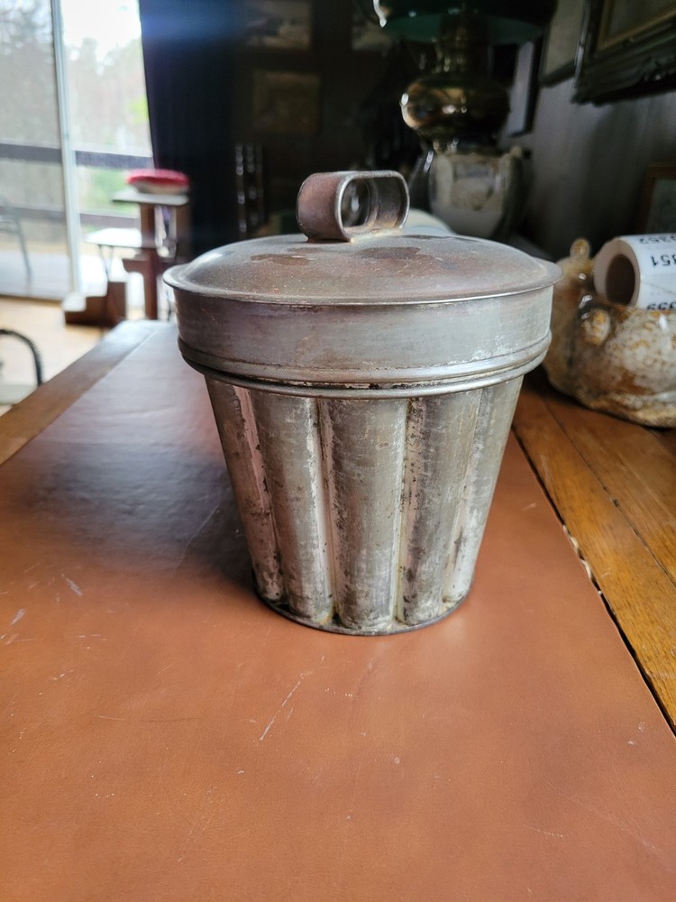 Antique Primitive Trashcan Jelly Cake Mold