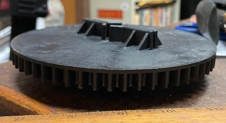 V5 - Plastic Gear (NOS)