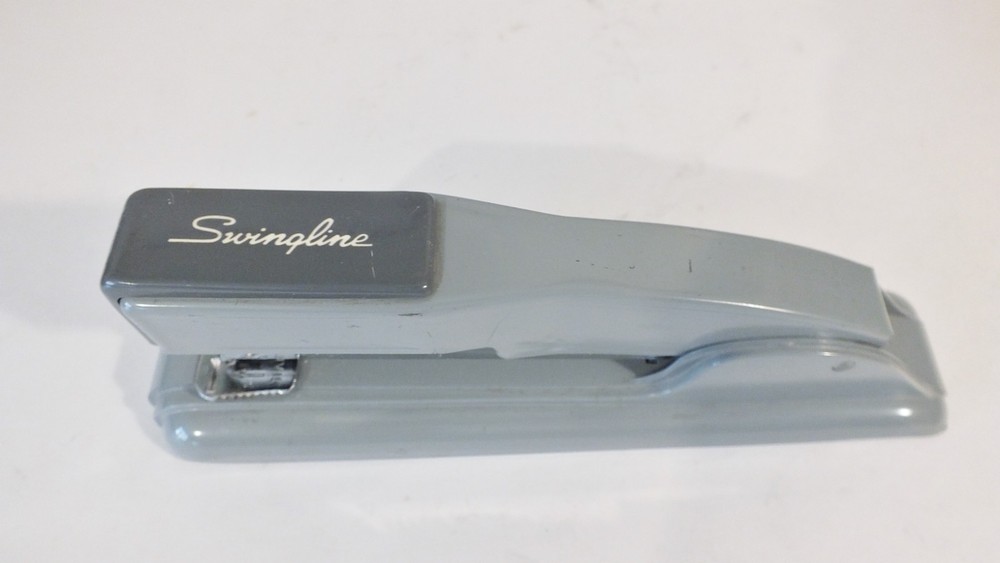 VTG Swingline 27 Stapler Machine Age Desktop Mid-Century Gray Script Logo Works