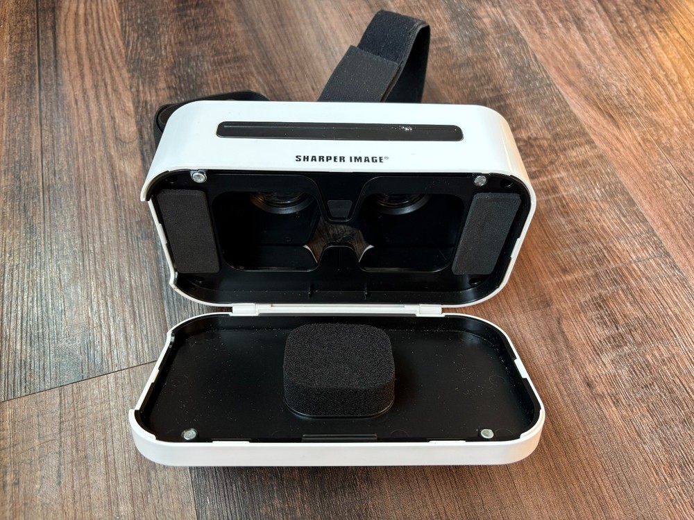 Sharper Image Virtual Reality Smartphone Viewer Headset VR BlackWhite