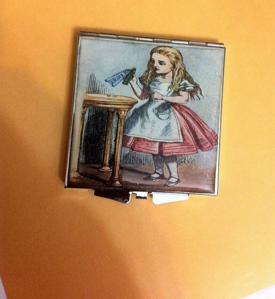 Collector Retro Alice in Wonderland Square Silver Compact Mirror