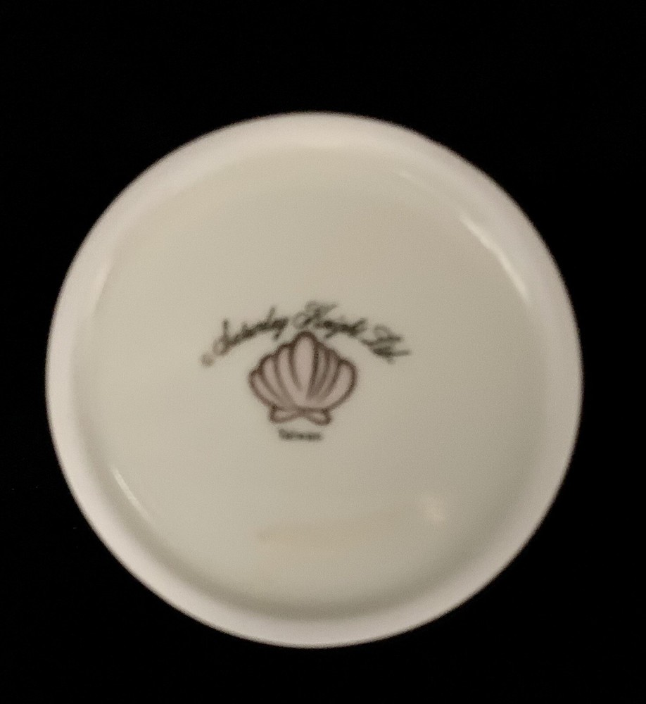 Saturday Knight Ltd. Ceramic Bathroom Cup