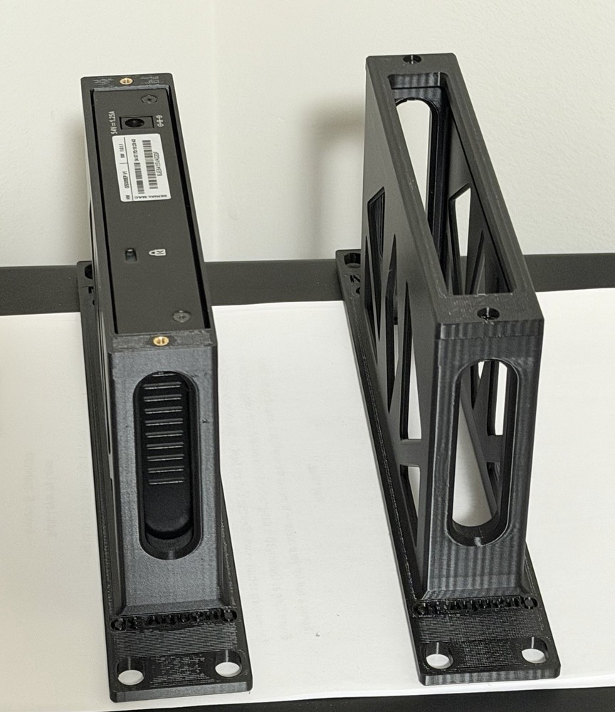 netgear switch GS308EP 10" rackmount (mount only)
