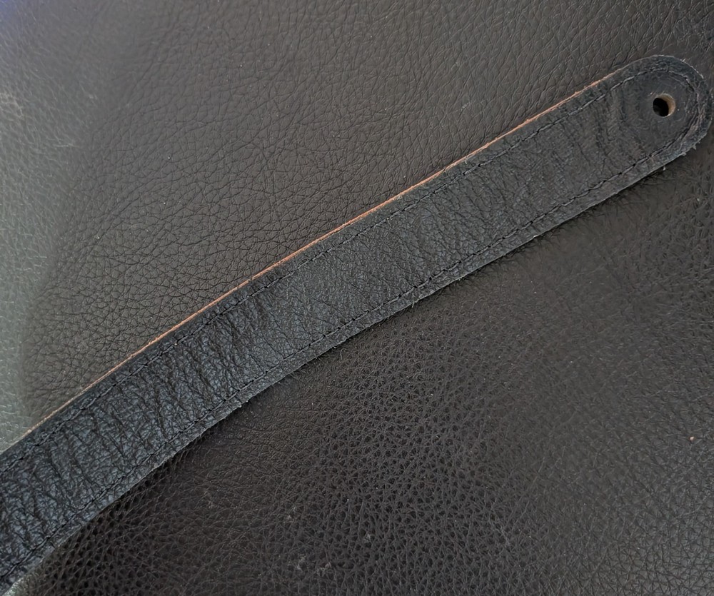 Levy's PMB32 2" Veg-Tan Leather Banjo Strap