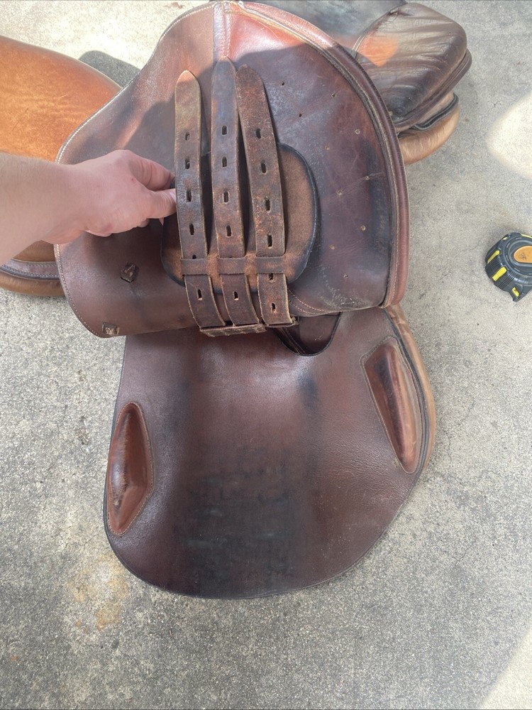 Dover Circuit English 17" saddle