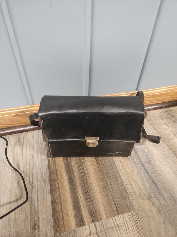 Vintage Polaroid Automatic 100 Land camera With CASE AS IS