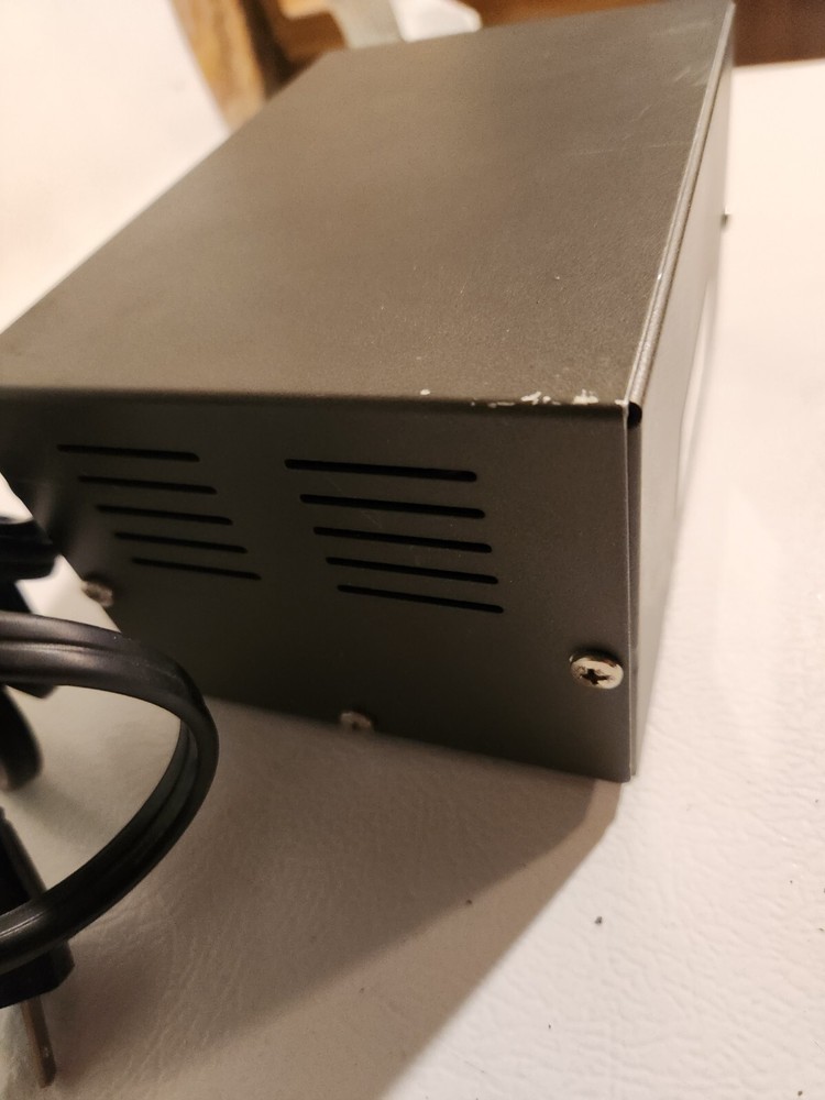 UNIDEN DC POWER SUPPLY MODEL UST-750 FOR ACTUATOR 120V Untested