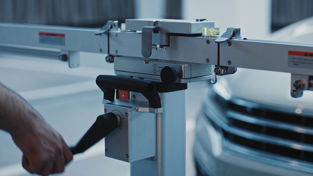 Autel Mobile MA600 ADAS Calibration System