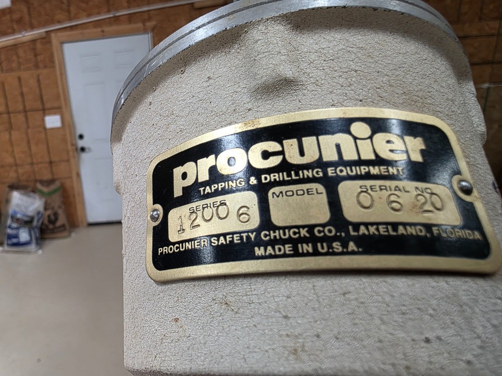 Procunier Tapping Head 2E 1/2" Shank - USA