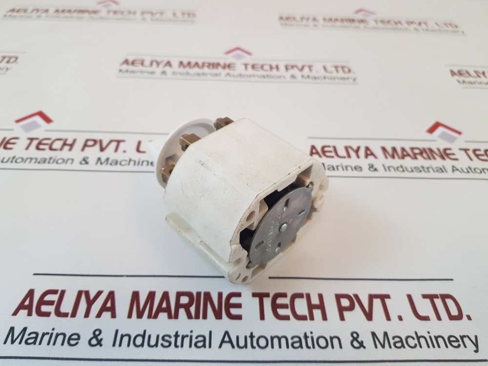 252B Selector Switch 25/250~