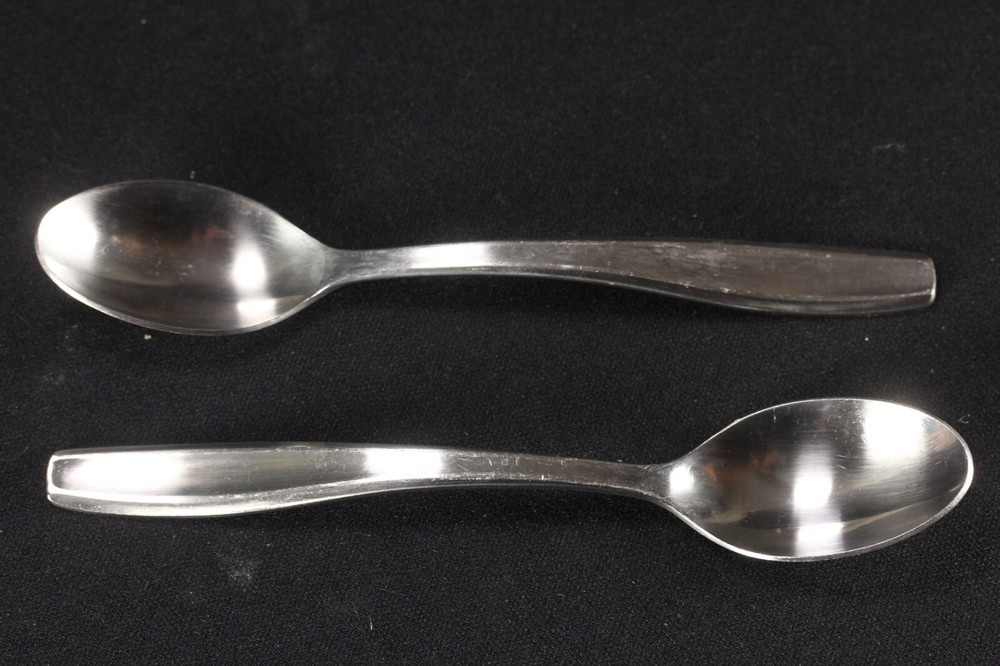 6 Pieces "JAZZ" Pattern Brushed Satin Finish Gourmet Settings Stainless Flatware