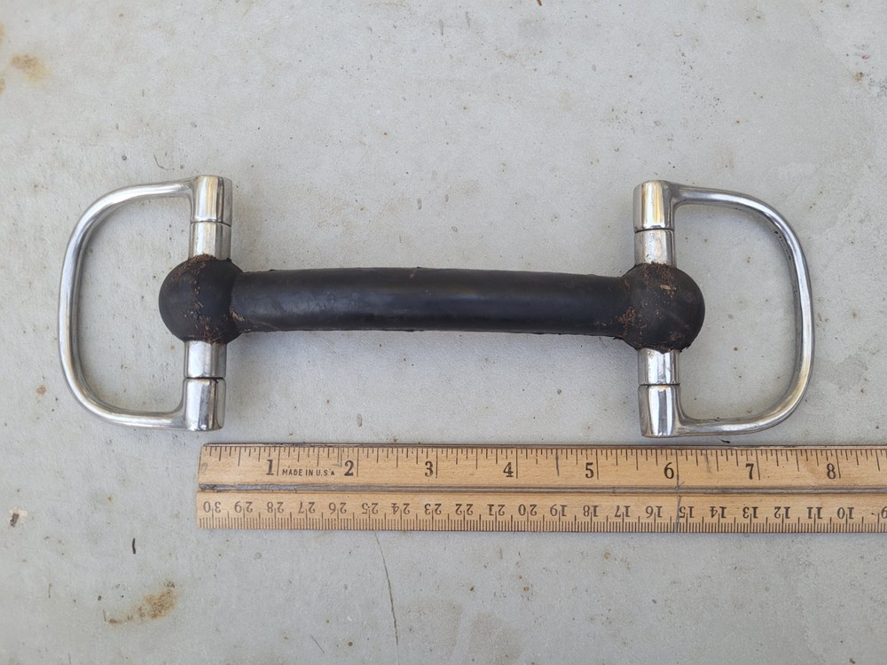 Rubber Mullen D Ring Bit