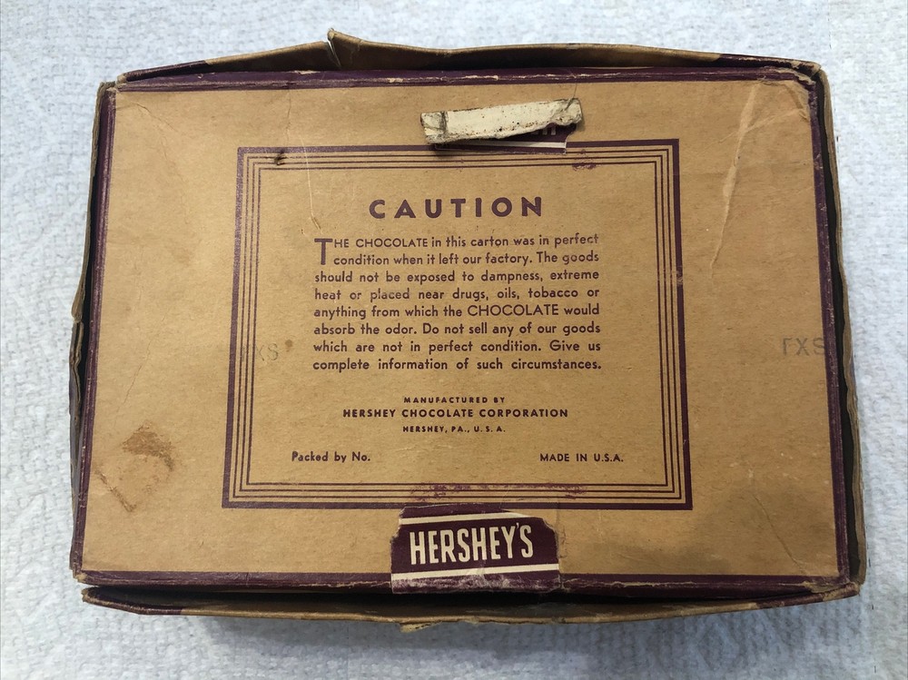 HERSHEY'S "KISSES" Box, 1950’s