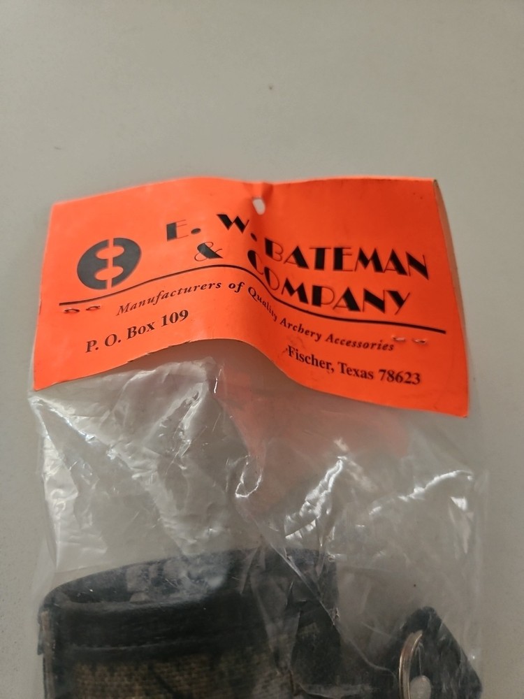 E.W. Bateman Arrow Holder