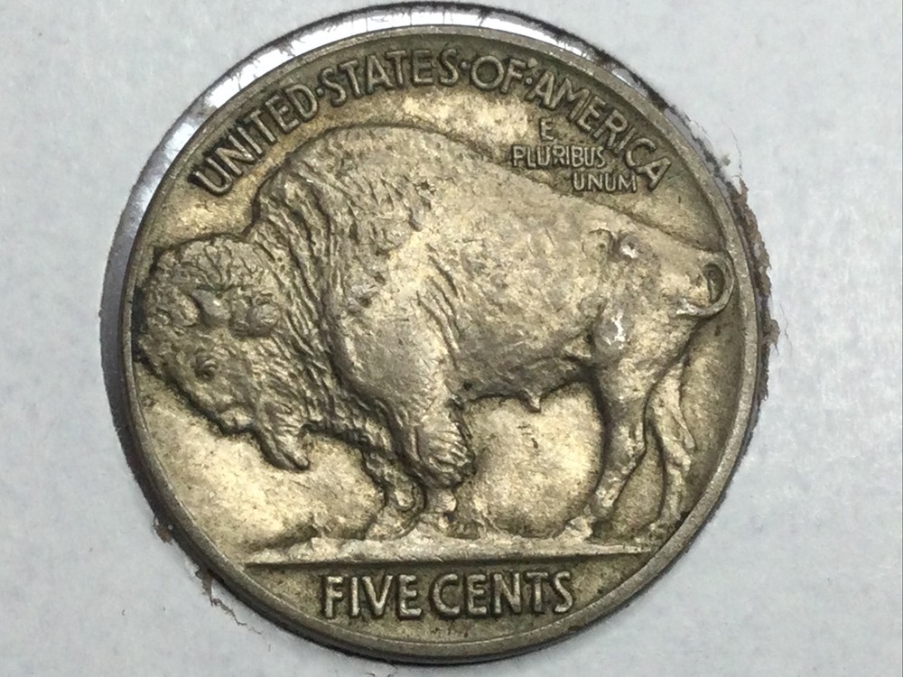 1915 Buffalo Nickel in original almost uncirculated
