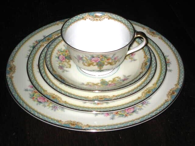 Noritake China GIRARDO Five Piece Place Setting Mint Never Used