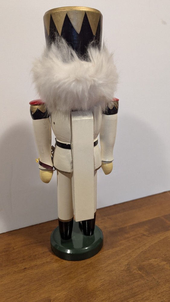 Nutcracker 13 Inch White Soldier